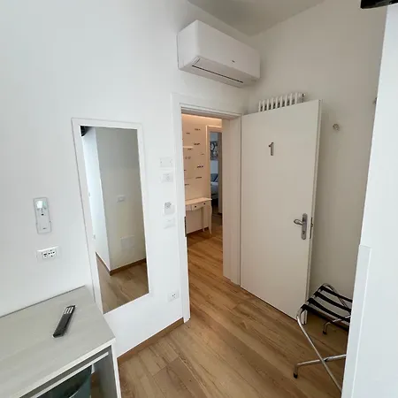 Cecia's House בית הארחה