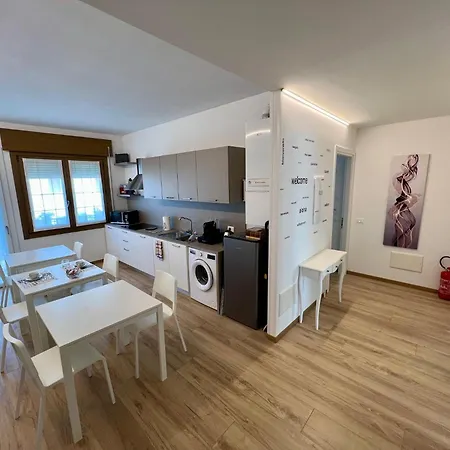 Cecia's House Affittacamere 3*