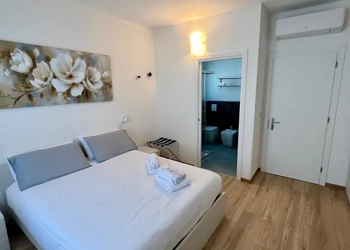 Cecia's House 3* バッサーノ・デル・グラッパ